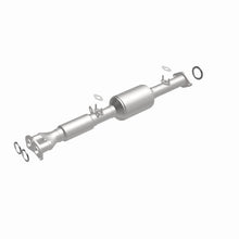 Load image into Gallery viewer, MagnaFlow Direct Fit Catalytic Converter 91-95 Toyota Previa 2.4L - 3391896