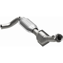 Load image into Gallery viewer, MagnaFlow Direct Fit Catalytic Converter 97-98 Ford Trucks 4.6L - 447133