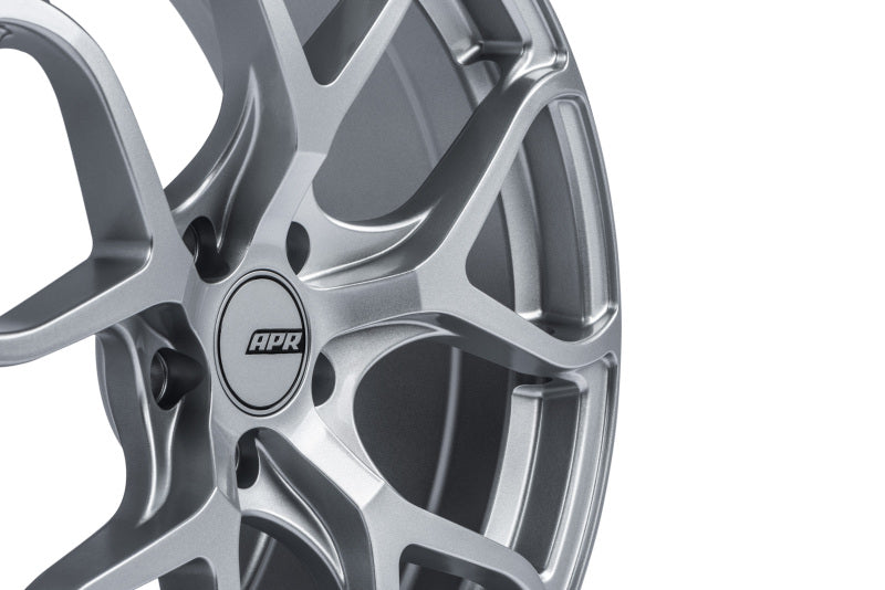 APR A01 Flow Formed 19x8.5 / 5x112 / ET45 / 66.5mm Bore / Silver Wheel - WHL00001