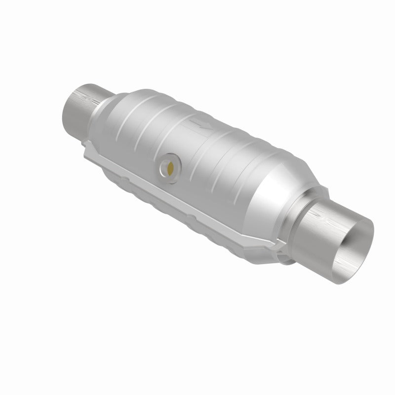 MagnaFlow Conv Univ 2in Inlet/Outlet Center/Center Round 11in Body L x 5.125in W x 15in Overall L - 51354