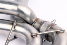 Load image into Gallery viewer, Dinan 18-23 BMW M5 (F90) Free Flow Axleback Exhaust System - Black Tips - D660-0079-BLK