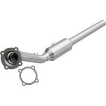 Load image into Gallery viewer, MagnaFlow Direct Fit Catalytic Converter 2004 - 2005 Volkswagen Jetta 1.8L - 4561382