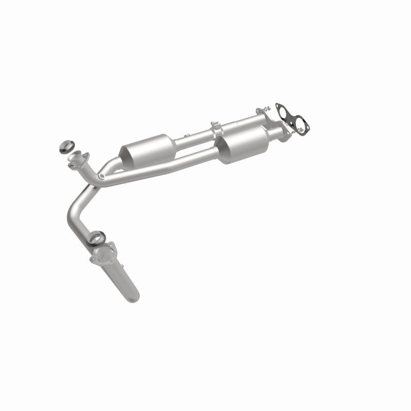 MagnaFlow Direct Fit Catalytic Converter California Grade 96-00 GM Tahoe/Yukon/Escalade 5.7L - 4451453