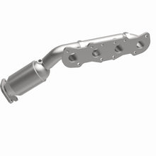 Load image into Gallery viewer, MagnaFlow Direct Fit Catalytic Converter 12-16 Hyundai Equus V8 5.0L Manifold - 22-092