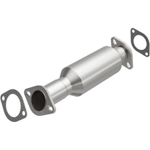 Load image into Gallery viewer, MagnaFlow Direct Fit Catalytic Converter 08-09 Hyundai Sonata 2.4L - 24627