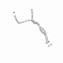 Load image into Gallery viewer, MagnaFlow Conv DF 00-05 Chevy Blazer / 00-05 GMC Jimmy / 00-01 Olds Bravada 4.3L 4dr 2WD - 23716