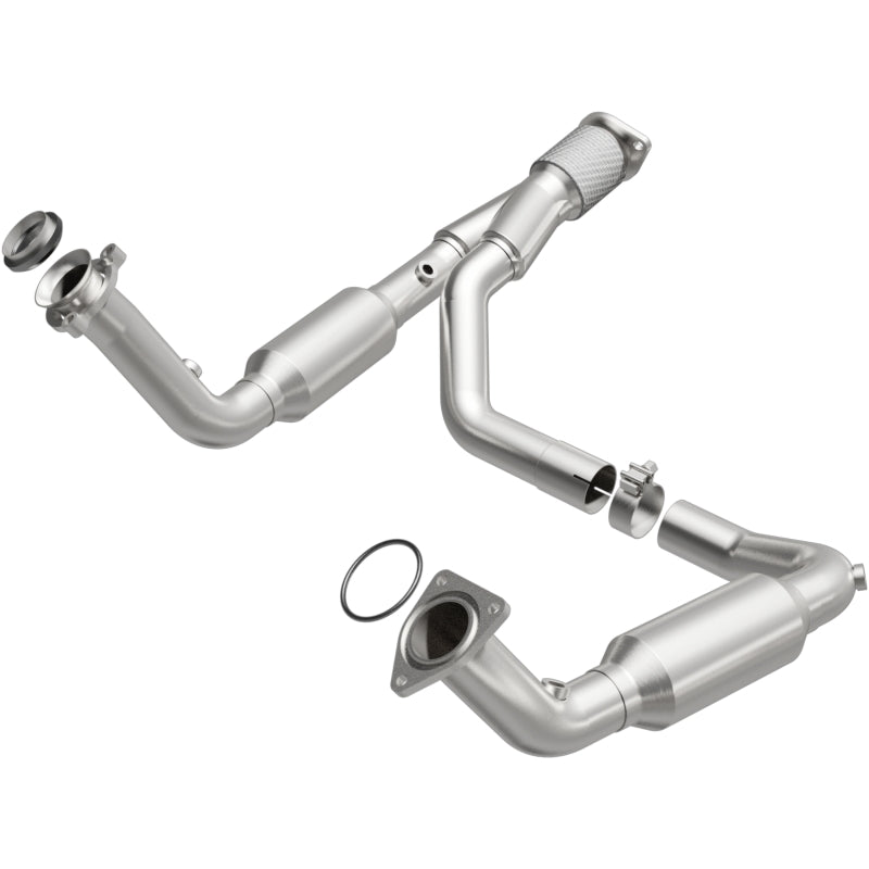 MagnaFlow Conv Direct Fit 07-09 Chevy Trailblazer SS 6.0L V8 - 5451650