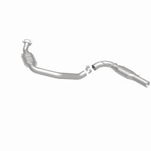 Load image into Gallery viewer, MagnaFlow Direct Fit Catalytic Converter 07-08 Express 2500 4.8L Driver Side - 51525