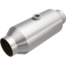 Load image into Gallery viewer, MagnaFlow 3.00 1/O2 CA 4in. Spun Universal Converter - 5551359