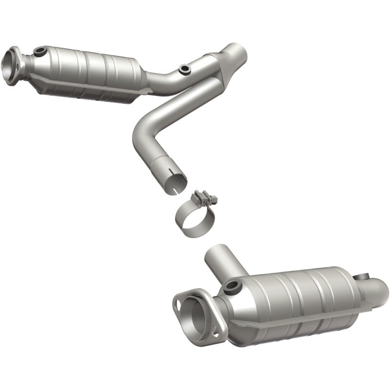 MagnaFlow Direct Fit Catalytic Converter Raider 2006 8 4.7L - 24398