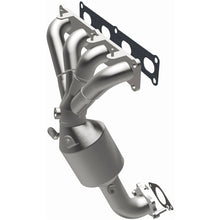 Load image into Gallery viewer, MagnaFlow 15-17 Chrysler 200 2.4L OEM Manifold Direct Fit Converter - 22-159