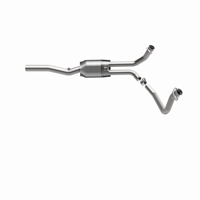 MagnaFlow Direct Fit Catalytic Converter 96-97 Dodge B1500/B2500/B3500 V8 Underbody - 4451296