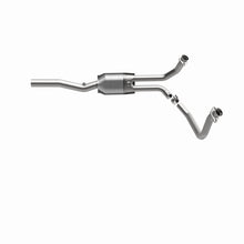 Load image into Gallery viewer, MagnaFlow Direct Fit Catalytic Converter 96-97 Dodge B1500/B2500/B3500 V8 Underbody - 4451296