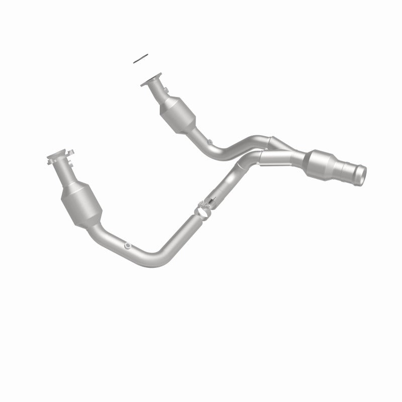 MagnaFlow 15-16 Cadillac Escalade 6.2L Direct Fit Converter - 5582617