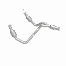 Load image into Gallery viewer, MagnaFlow Direct Fit Catalytic Converter 2015 GMC Yukon XL V8 6.2L - 52617
