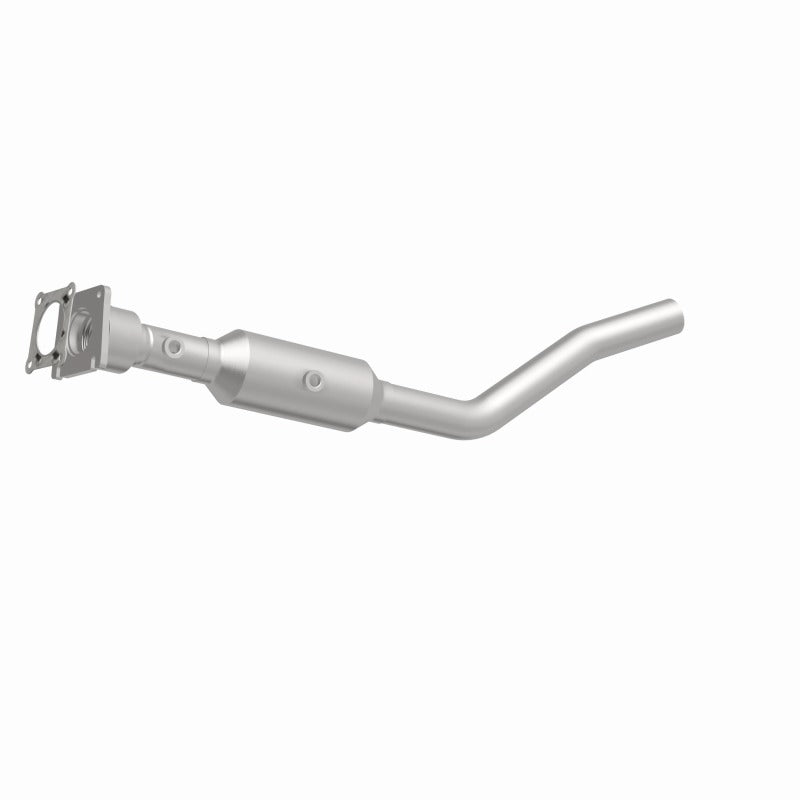 MagnaFlow 11-14 Jeep Patriot 2.4L Direct Fit Converter - 5561509