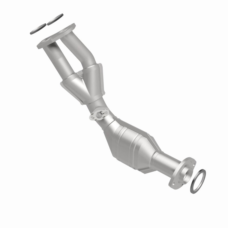 MagnaFlow Direct Fit Catalytic Converter 01-04 Tacoma 2.7L front 49S - 23755