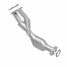 Load image into Gallery viewer, MagnaFlow Direct Fit Catalytic Converter 01-04 Toyota Tacoma 2.7L - 51869