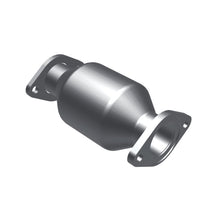 Load image into Gallery viewer, MagnaFlow Direct Fit Catalytic Converter 93-97 Geo Prizm-Toyota Celi - 23656