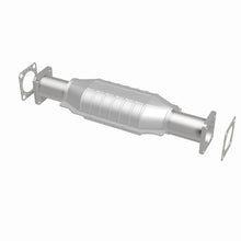 Load image into Gallery viewer, MagnaFlow Direct Fit Catalytic Converter 91-94 Isuzu Rodeo 3.1L V6 - 3391657
