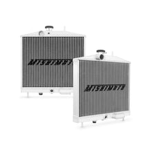 Load image into Gallery viewer, Mishimoto 92-95 Honda Civic / 93-97 Civic del Sol K-Series Swap Aluminum Radiator - MMRAD-K20-EG