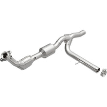 Load image into Gallery viewer, MagnaFlow 04-06 F-150 V8 4.6 OEM Underbody Direct Fit Converter - 52450