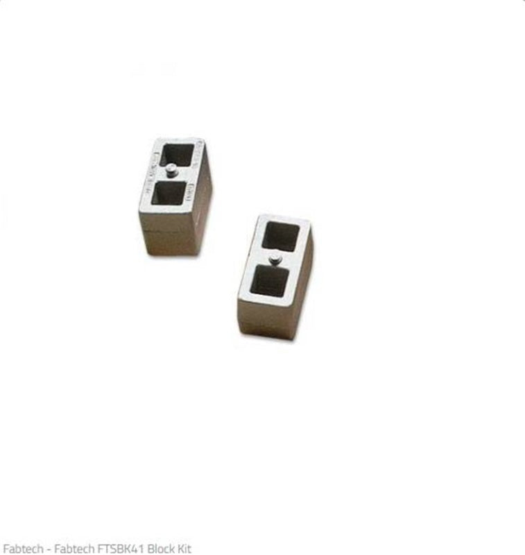 Fabtech 4in Front Leaf Spring Block Kit - 2.5in Wide w/Bump Stop - FTSBK41
