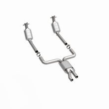 Load image into Gallery viewer, MagnaFlow Direct fit Catalytic Converter, Lincoln 03-06 8 3.9L; Y Pope Assy - 23936