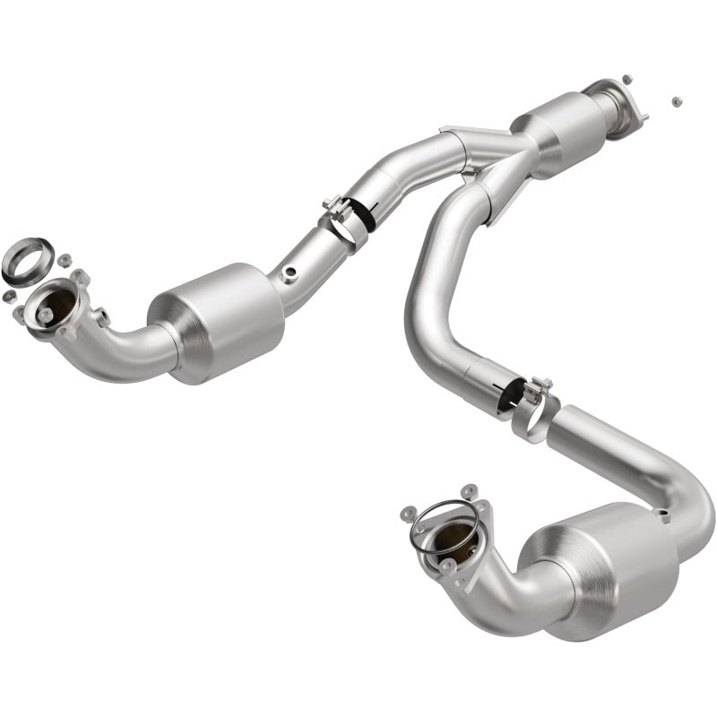 MagnaFlow 12-20 Chevrolet Express 4500 Underbody 6.0L Direct Fit Catalytic Converter - 280505