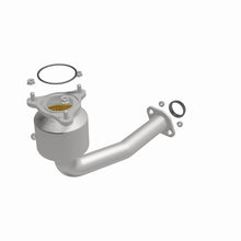 Load image into Gallery viewer, MagnaFlow Direct Fit Catalytic Converter 02-03 Suzuki Aerio - 24098