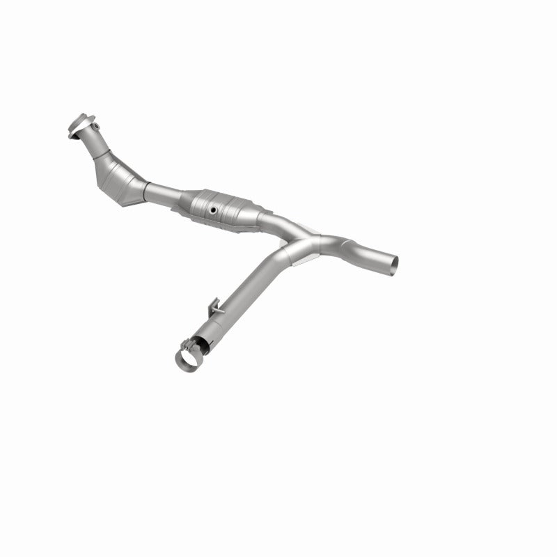 MagnaFlow Direct Fit Catalytic Converter 99-00 Ford F-150 4.6L - 447136