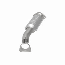 Load image into Gallery viewer, MagnaFlow Direct Fit Catalytic Converter 04 Toyota Sienna 3.3L - 23084