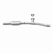 Load image into Gallery viewer, MagnaFlow Conv DF 2003 Dodge Ram 2500 Pickup Truck 5.7L 2WD - 24461