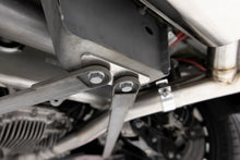 Load image into Gallery viewer, Dinan 20-26 BMW X5 M/X6 M (F95/F96) Valved Axleback Exhaust System - Black Tips - D660-0090-BLK