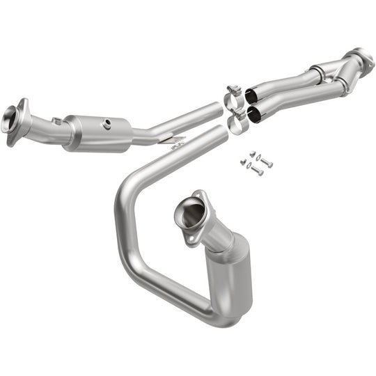 MagnaFlow 15-17 Ford Transit-150 3.7L Direct Fit Converter - 5551436
