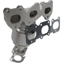 Load image into Gallery viewer, MagnaFlow Direct Fit Catalytic Converter 2016 Sorento V6 3.3 OEM Manifold - 22-090