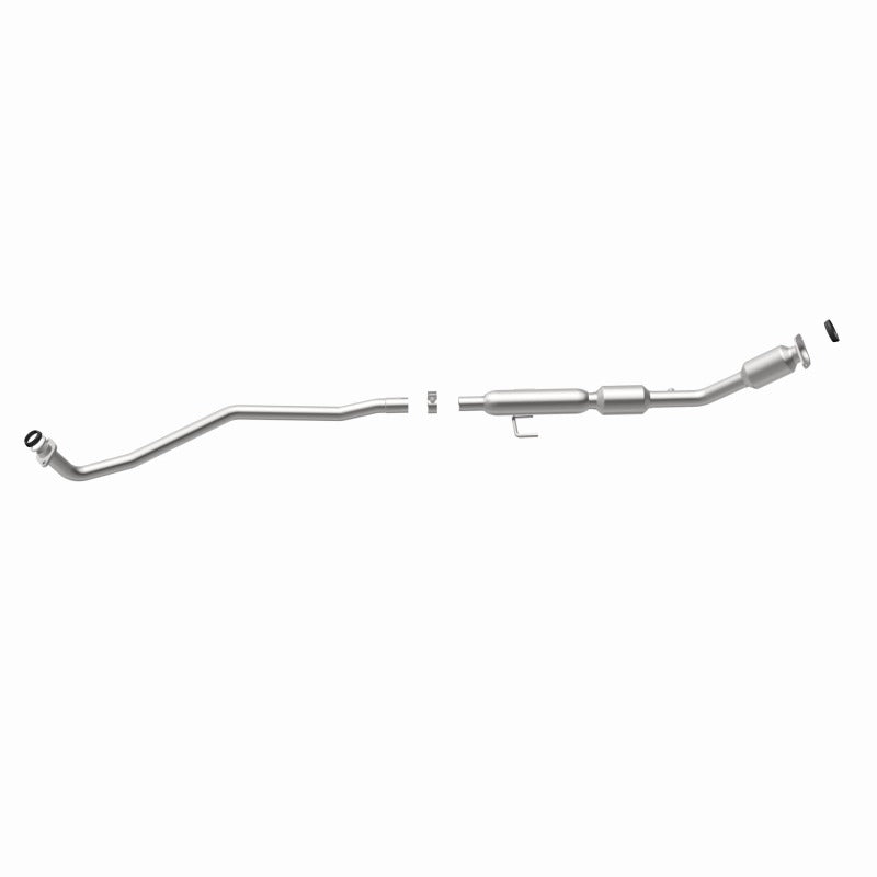 MagnaFlow 14-15 Toyota Corolla 1.8L Direct Fit Converter - 551524
