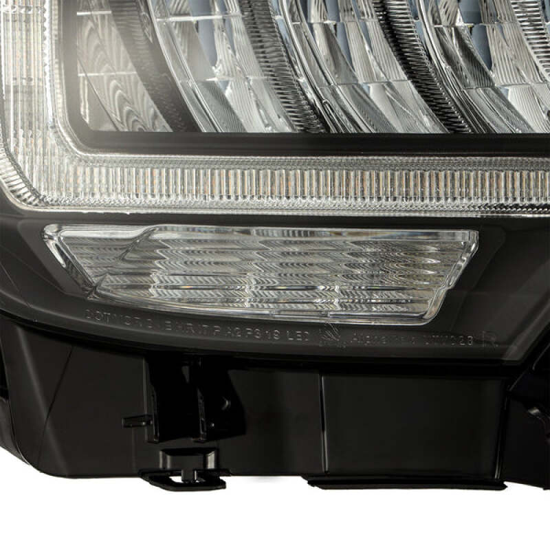 AlphaRex 16-23 Toyota Tacoma LUXX-Series LED Crystal Headlights - Alpha-Black - 880702
