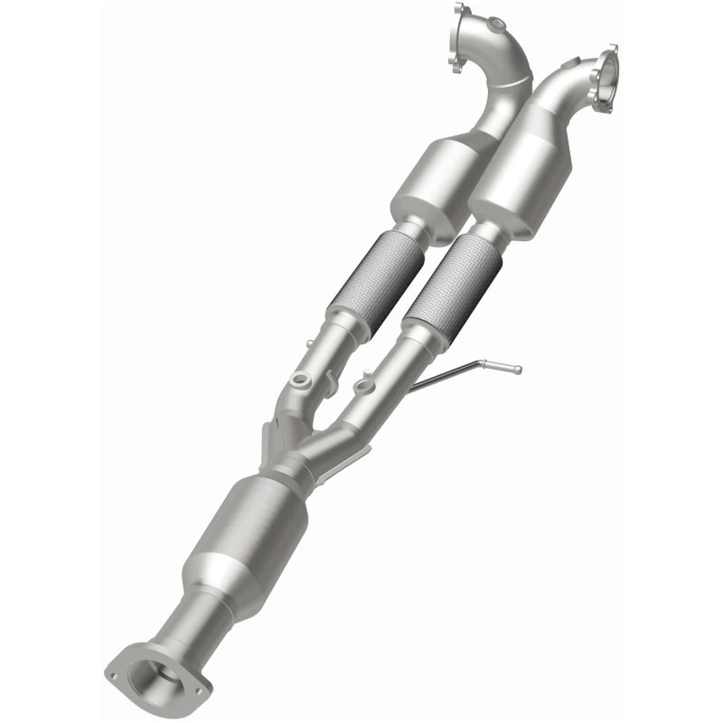 MagnaFlow 02-05 S80 2.9 L Underbody Direct Fit Converter - 52160