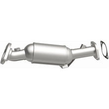 Load image into Gallery viewer, MagnaFlow 10-11 Soul 1.6L Underbody Direct Fit Converter - 52860