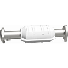 Load image into Gallery viewer, MagnaFlow Direct Fit Catalytic Converter 00-01 Cherokee 4L rr OEM - 49466