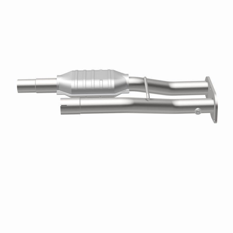 MagnaFlow Direct Fit Catalytic Converter 98 GM Truck 5.7L - 23179