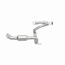 Load image into Gallery viewer, MagnaFlow 05-07 / 09-11 Toyota Tacoma Direct-Fit Catalytic Converter - 52562