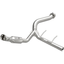 Load image into Gallery viewer, MagnaFlow 09-10 Ford F-150 5.4L Direct Fit Converter - 5551418