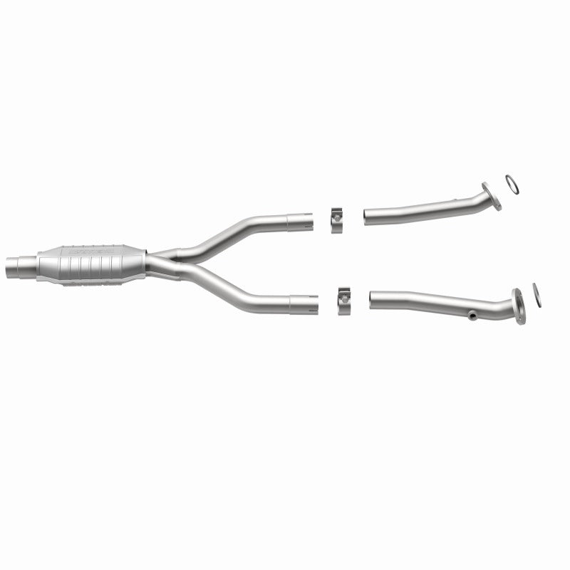 MagnaFlow Direct Fit Catalytic Converter 01-06 Lexus LS430 4.3L Rear - 51454