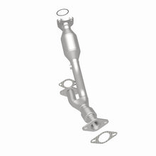 Load image into Gallery viewer, MagnaFlow Direct Fit Catalytic Converter 2008-2009 G6 3.5 L Underbody - 52182