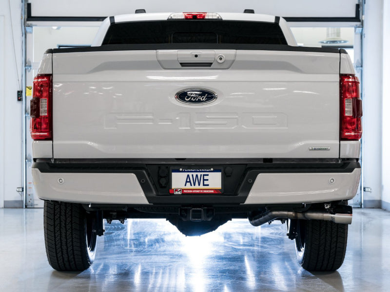 AWE Tuning 0FG 21+ Ford F150 Dual Side Exit Cat-Back Exhaust- 4.5in Chrome Silver Tips - 3015-22067