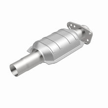 Load image into Gallery viewer, MagnaFlow Direct Fit Catalytic Converter Sonoma-S10 94-95 2.2/4.3L - 23496