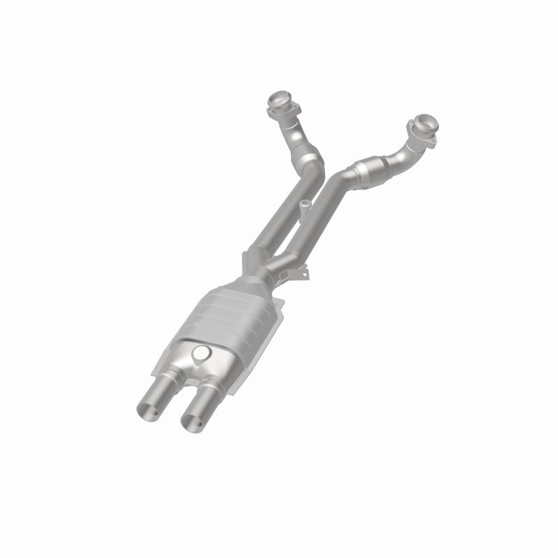 MagnaFlow Direct Fit Catalytic Converter 81-86 Alfa Romeo GTV6 2.5L - 23097