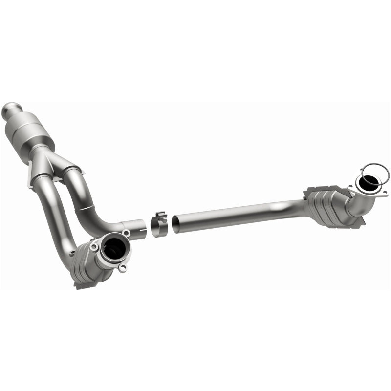 MagnaFlow Direct Fit Catalytic Converter 10-13 GMC Sierra 1500 V6 4.3L - 5481578